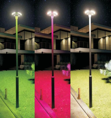 Lampu taman surya yang berubah warna RGB LED Lampu taman bertenaga surya 800w Untuk halaman teras